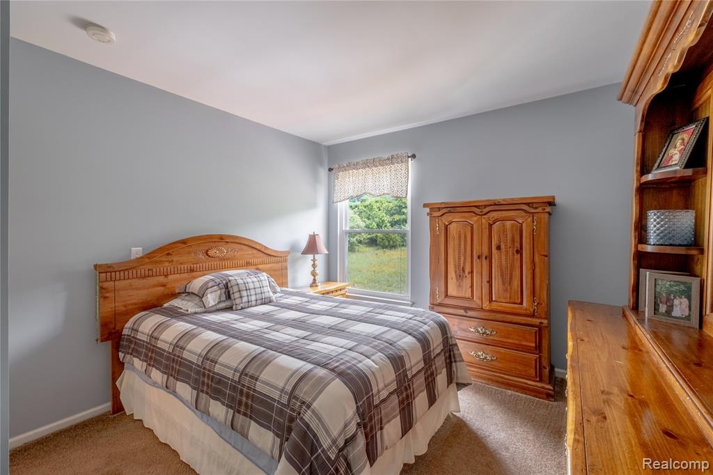 742 Maple Tree Drive, Fenton, MI 48430 — Photo 24