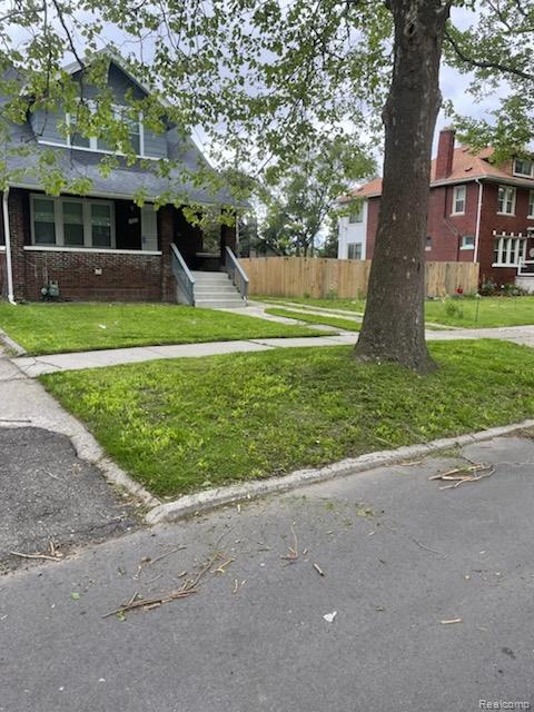 533 LAKEWOOD Street, Detroit, MI 48215 — Photo 13