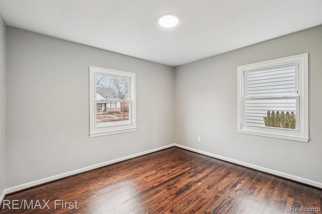 23818 Tawas Avenue, Hazel Park, MI 48030 — Photo 10