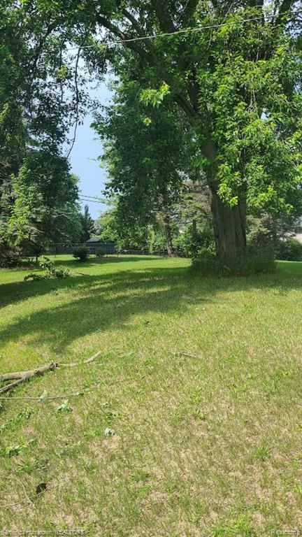 60001 Grand River Avenue, New Hudson, MI 48165 — Photo 2