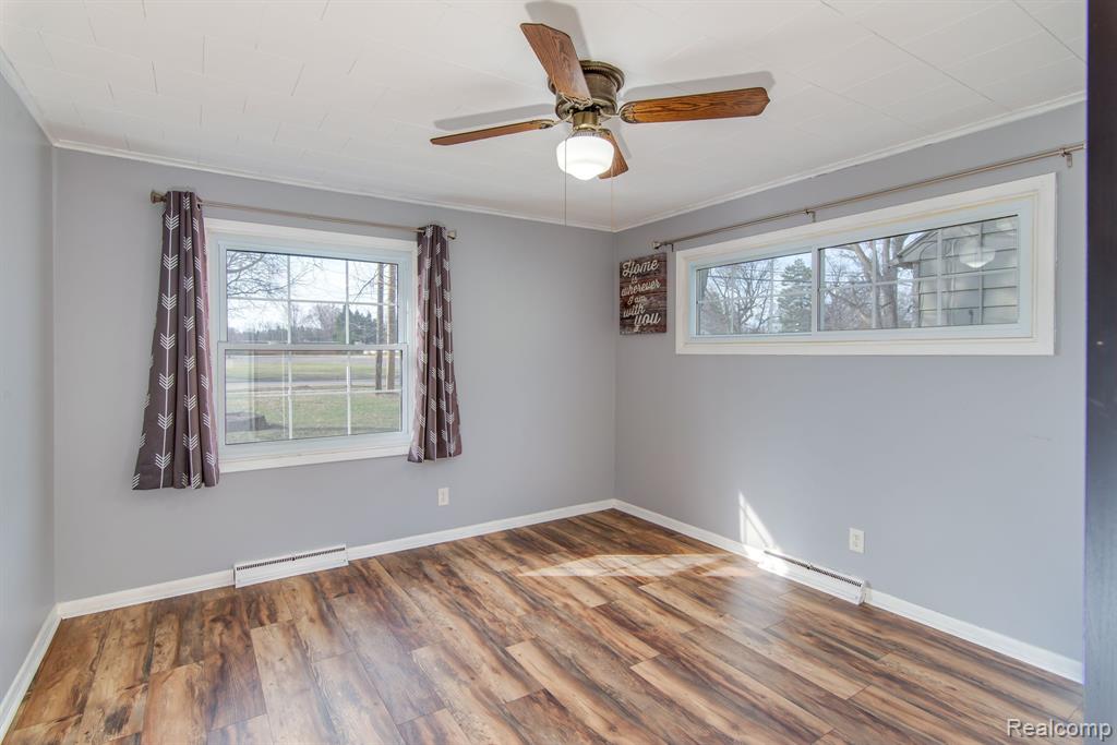 600 NORTH Road, Fenton, MI 48430 — Photo 12