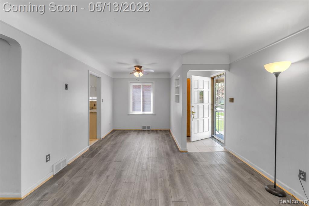 9578 Grayfield, Redford, MI 48239 — Photo 25
