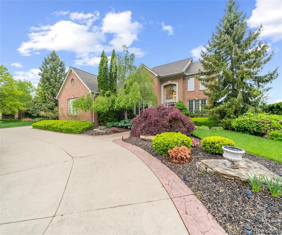 17747 PARKSHORE Drive, Northville, MI 48168 — Photo 9