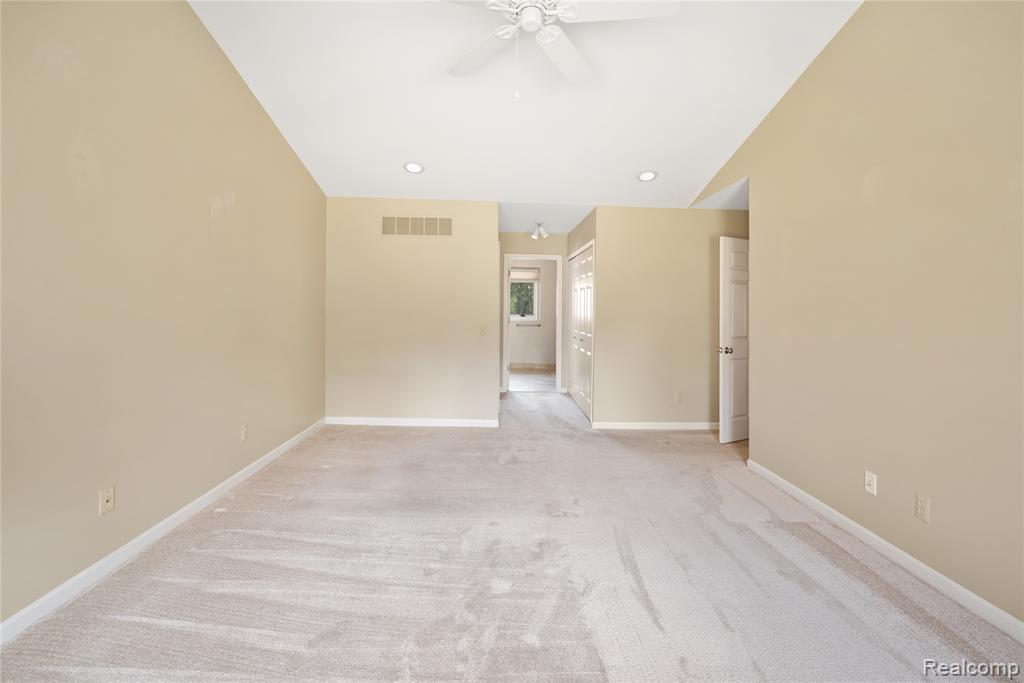16807 Country Knoll Drive, Northville, MI 48168 — Photo 16
