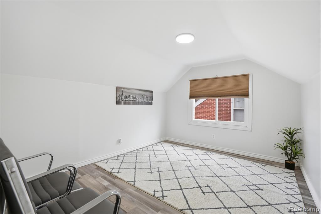 9586 Beaverland, Detroit, MI 48239 — Photo 17