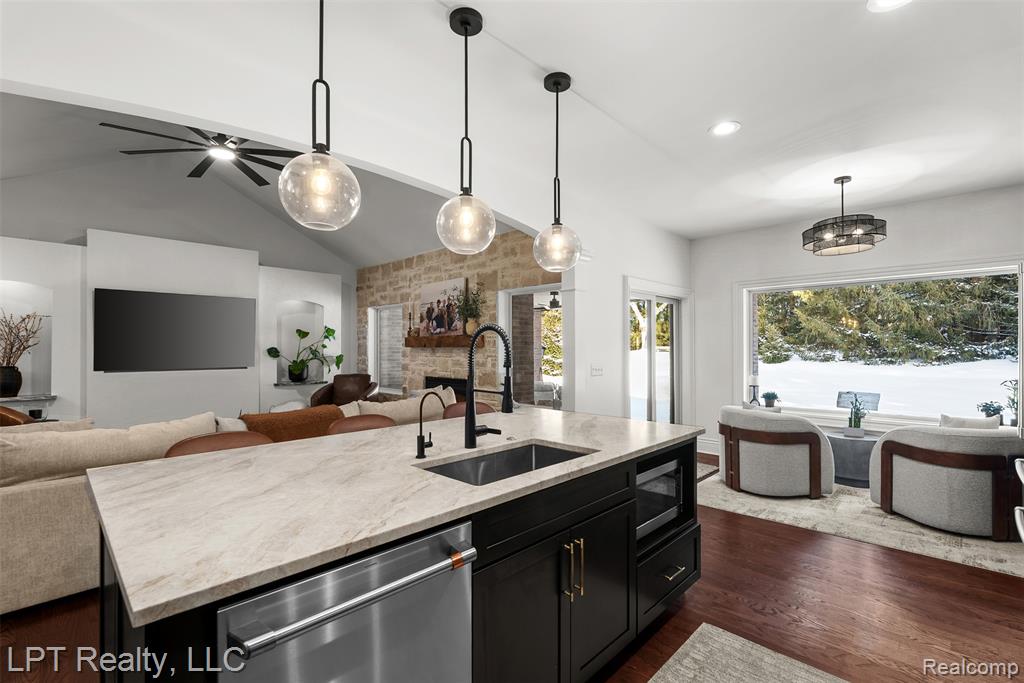 4525 Mapleton Drive, Howell, MI 48843 — Photo 13