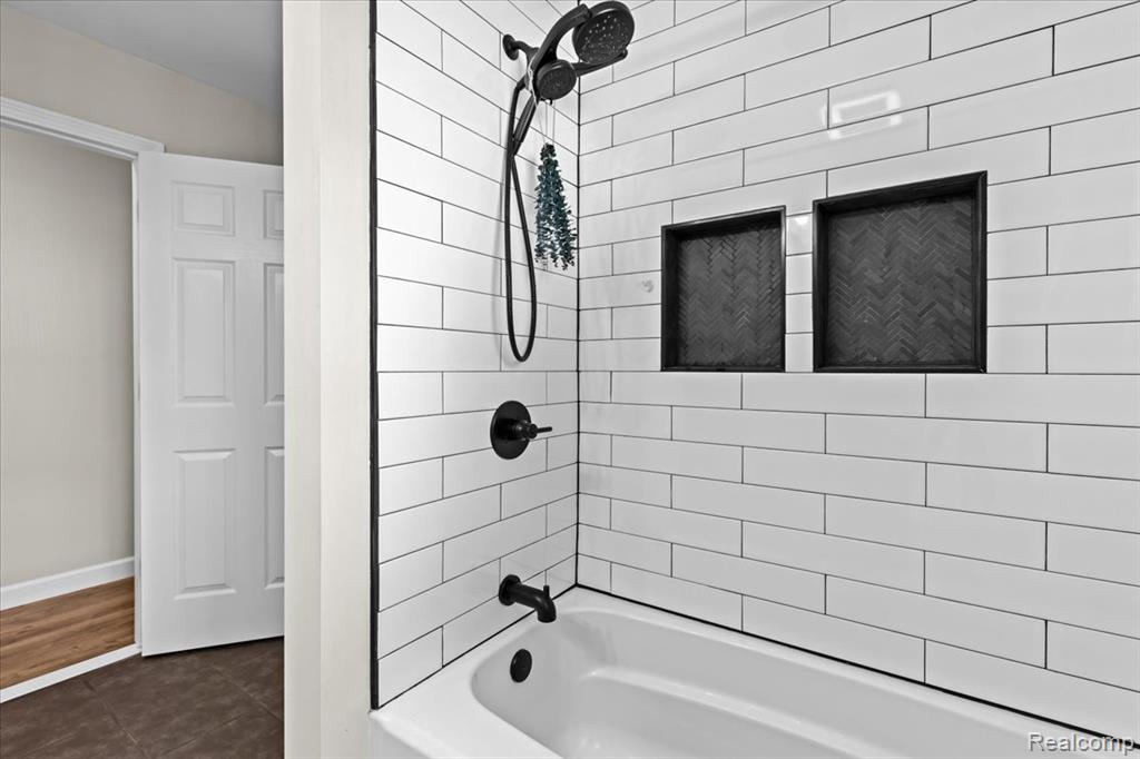 41928 Old Bridge Road, Canton, MI 48188 — Photo 20