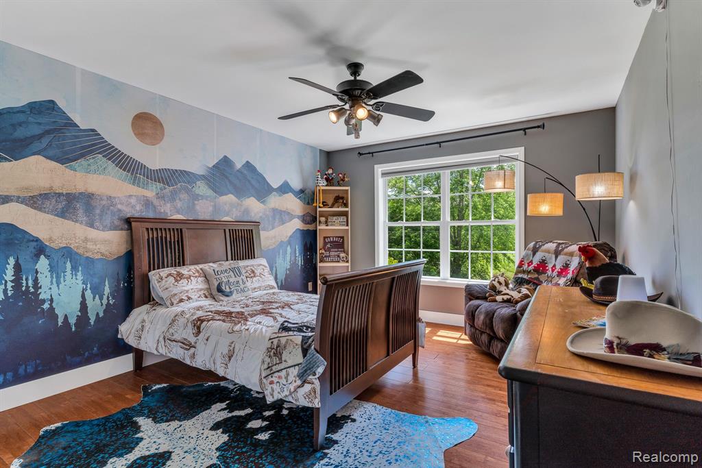 5827 WESTWOOD Drive, Grand Blanc, MI 48439 — Photo 44