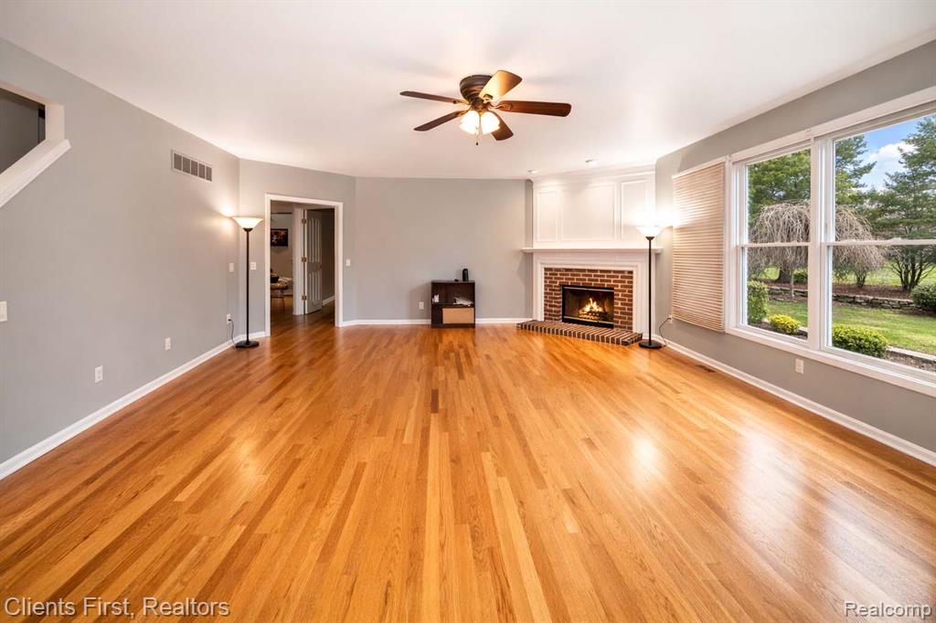 48318 Manhattan Circle, Canton, MI, 48188