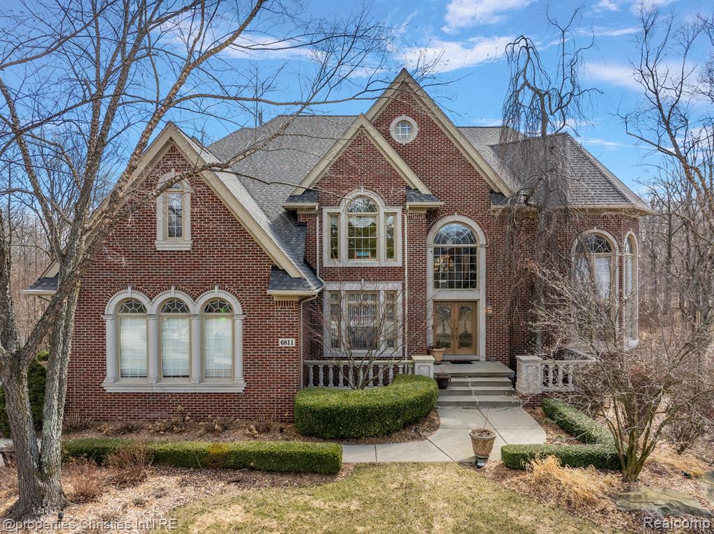 6811 BLAKEWOOD, West Bloomfield, MI — Photo 2