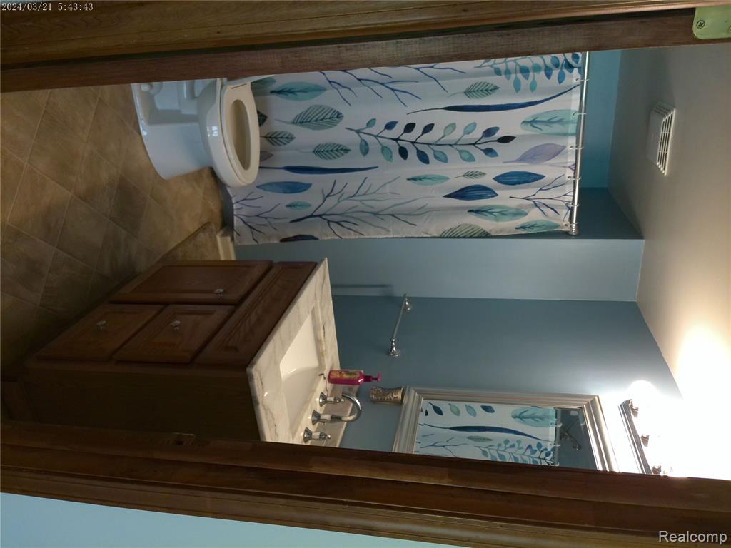6140 McGuire Road, Fenton, MI 48430 — Photo 38