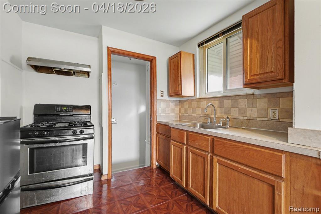 20022 Hanna Street, Highland Park, MI 48203 — Photo 11