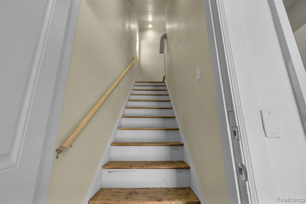 20035 Coventry Street, Highland Park, MI 48203 — Photo 16
