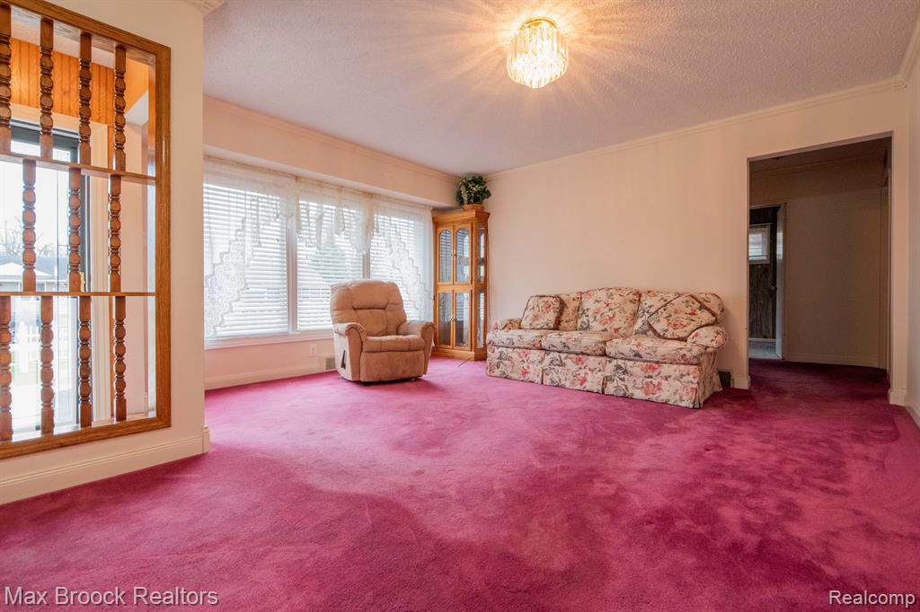 1125 SHIRLEY Drive, Ypsilanti, MI 48198 — Photo 8