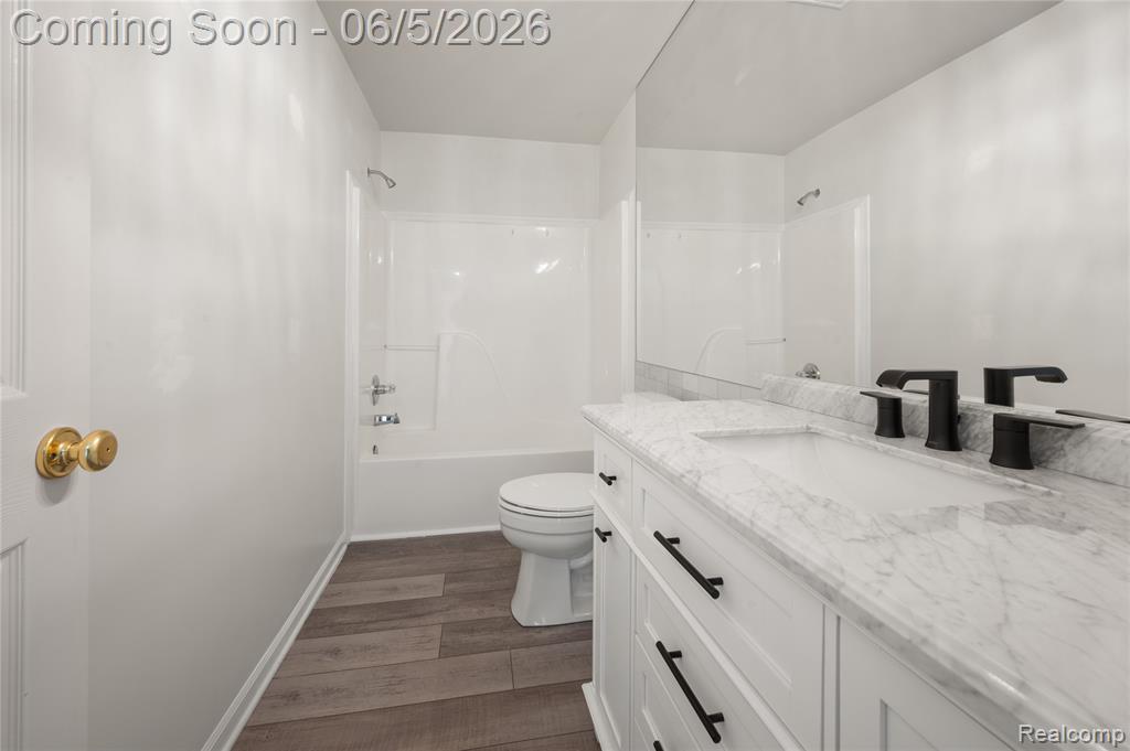 730 Amberly Drive, C, Waterford, MI 48328 — Photo 21