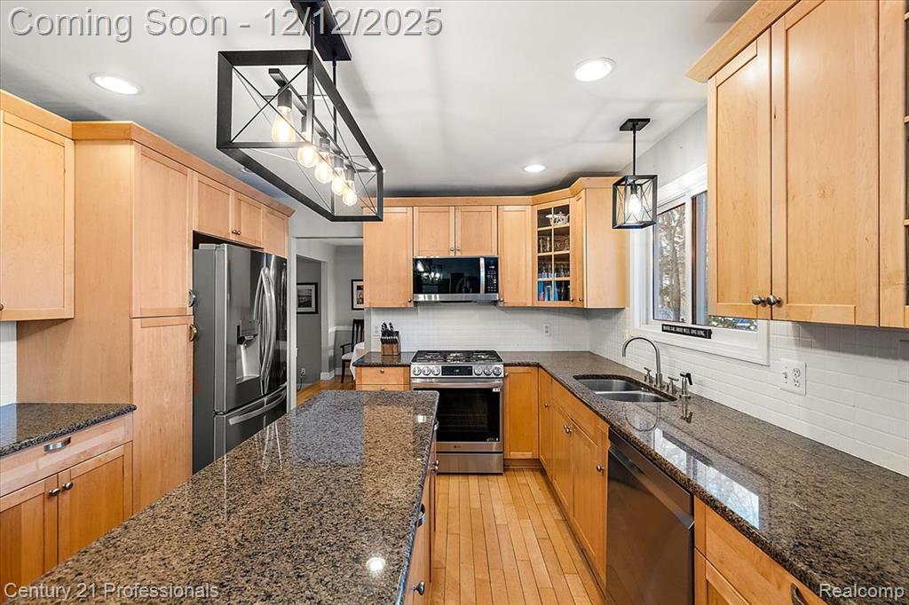 5945 Snow Apple Drive, Clarkston, MI — Photo 18