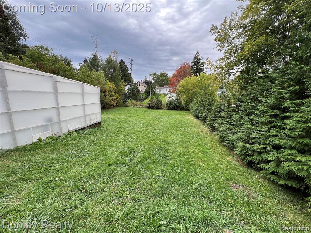 420 Lytle Avenue, Harbor Beach, MI 48441 — Photo 30