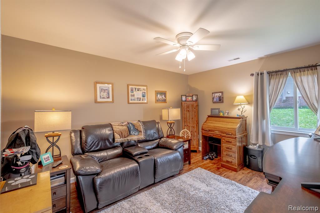 432 WATER TOWER Circle, Brighton, MI 48116 — Photo 10