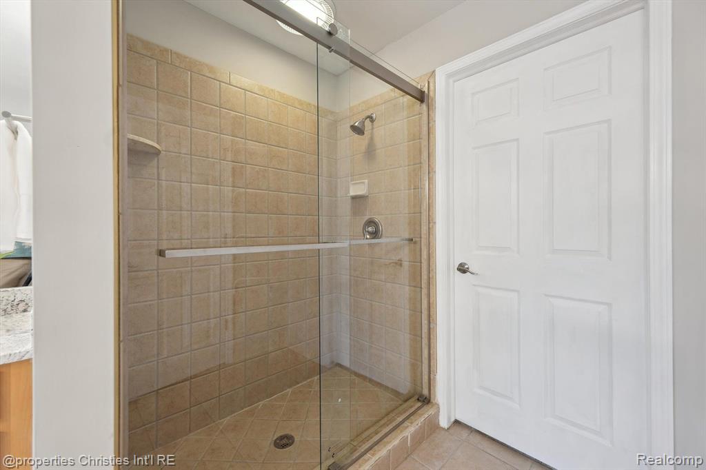 45055 WALNUT RIDGE, Northville, MI 48168 — Photo 37
