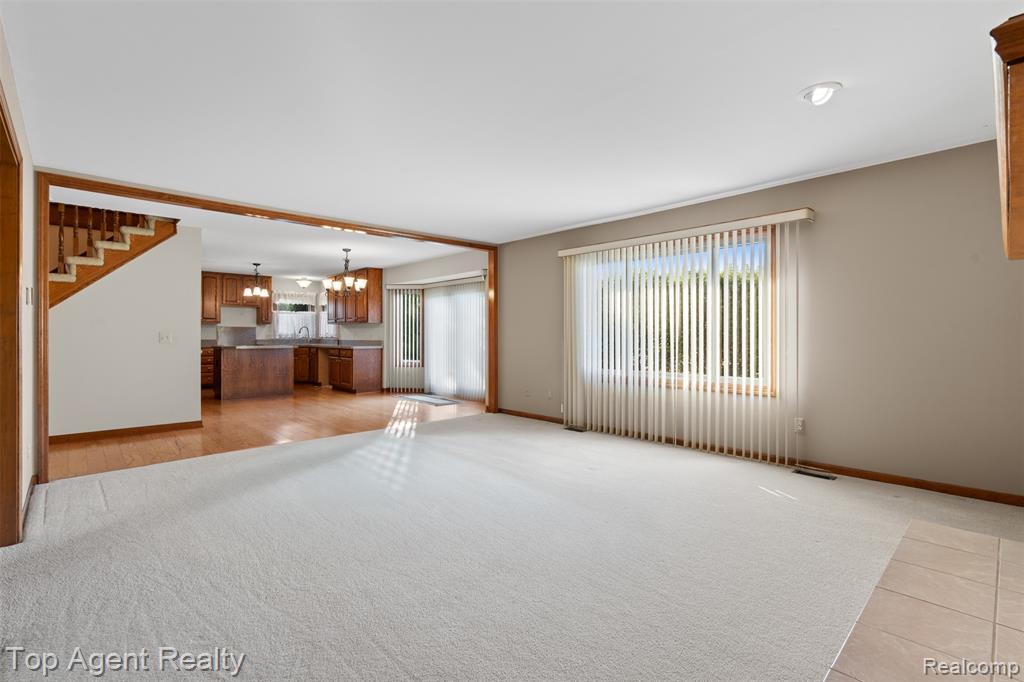 4430 Bayleaf Drive, Sterling Heights, MI 48314 — Photo 14