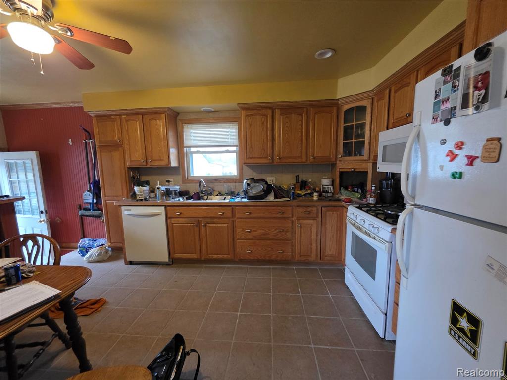 1842 Lathers Street, Garden City, MI — Photo 4