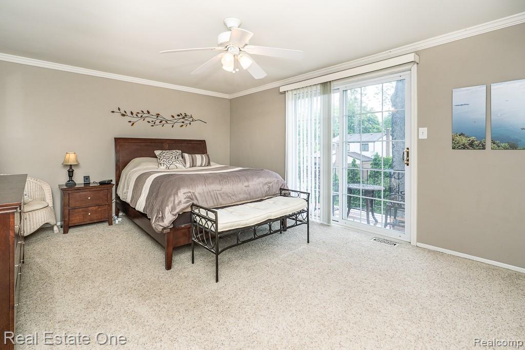 42514 Freeport Drive, Sterling Heights, MI 48313 — Photo 26