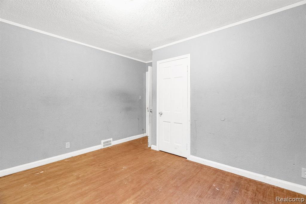 5210 BEDFORD Street, Detroit, MI 48224 — Photo 28