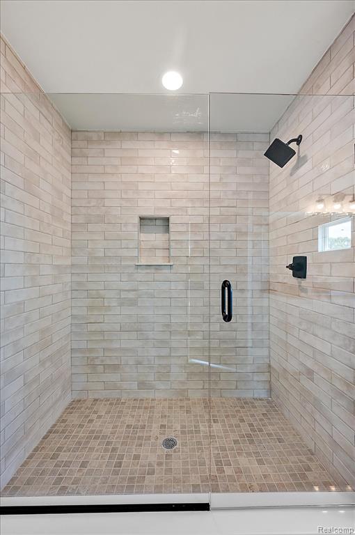 50999 Mistwood Drive, Macomb, MI 48042 — Photo 62