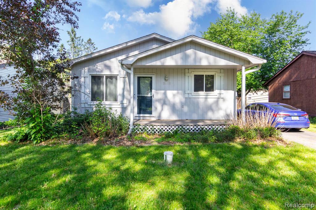 2375 Darnell Street, Walled Lake, MI 48390 — front exterior