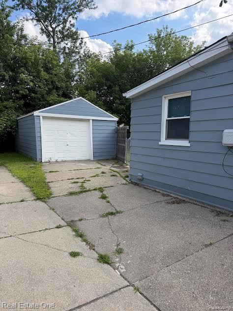 540 Camden Street, Ferndale, MI 48220 — Photo 2