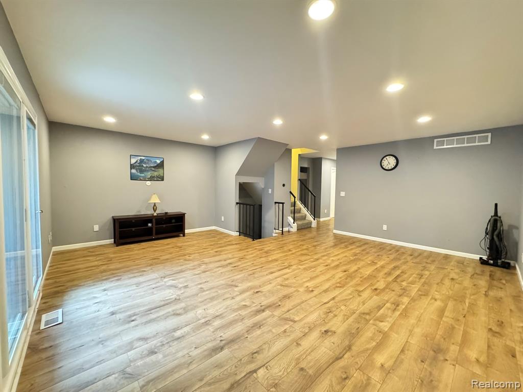 3224 Alpine Drive, Ann Arbor, MI 48108 — Photo 7