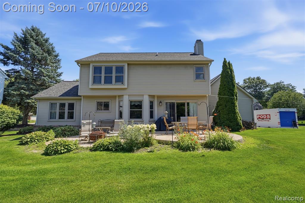 4110 Castlewood Drive, Wixom, MI 48393 — Photo 29