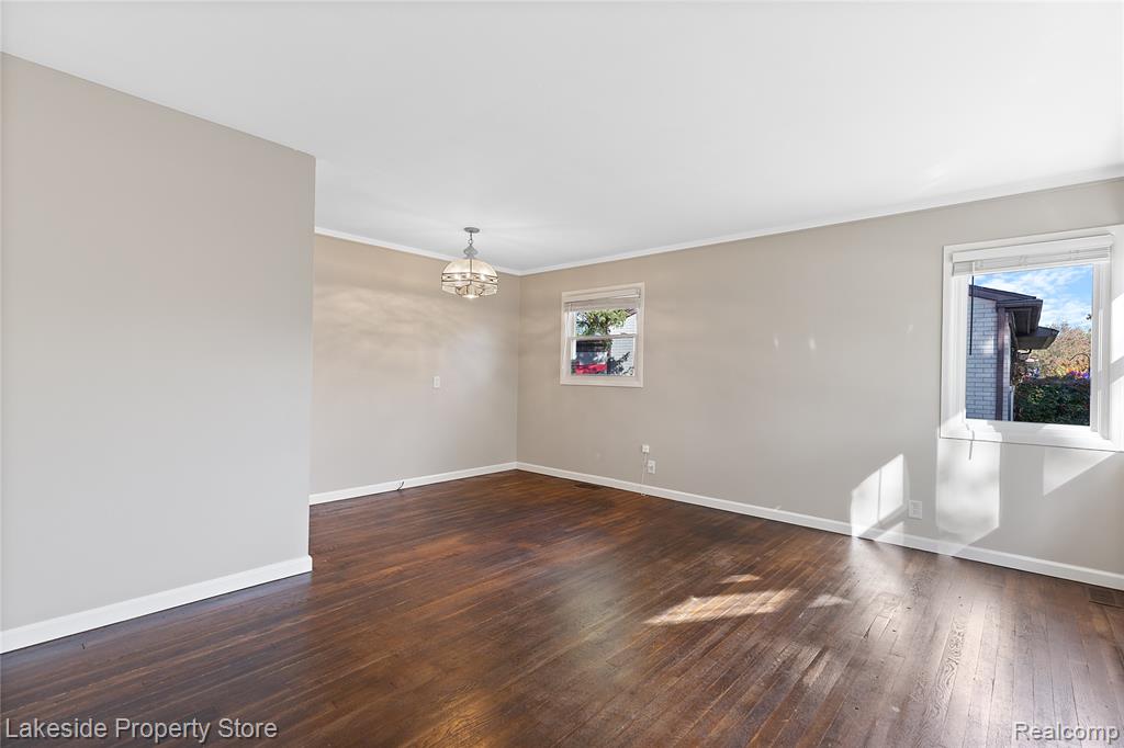 47425 Jeffry, Shelby Twp, MI 48317 — Photo 4