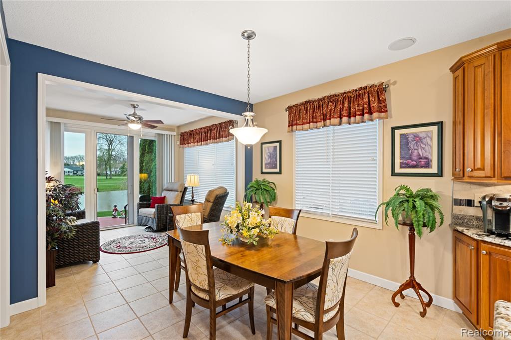 945 Saint James Park Avenue, Monroe, MI 48161 — Photo 19
