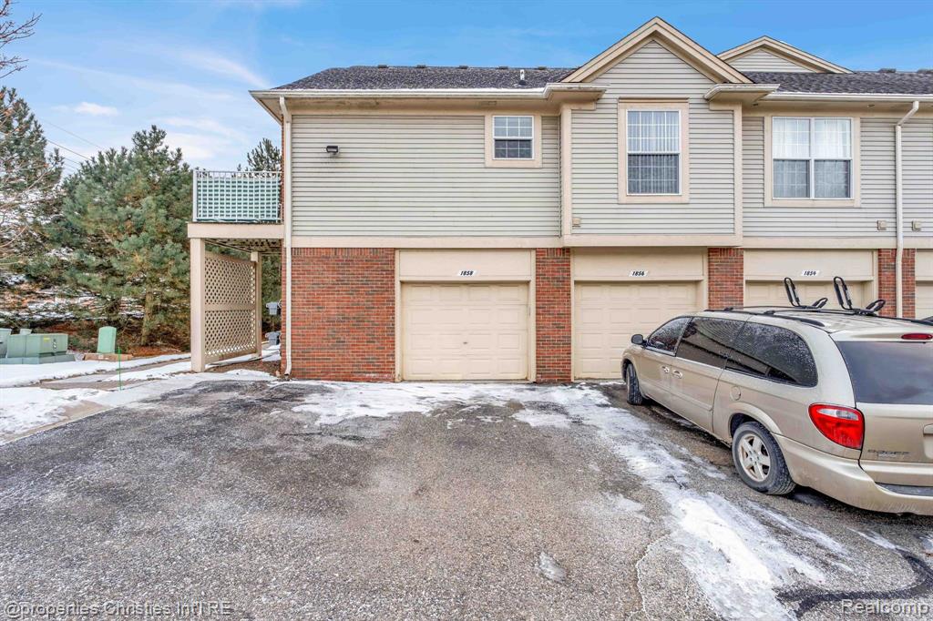 1858 Flagstone Circle, #49, Rochester, MI 48307 — Photo 21