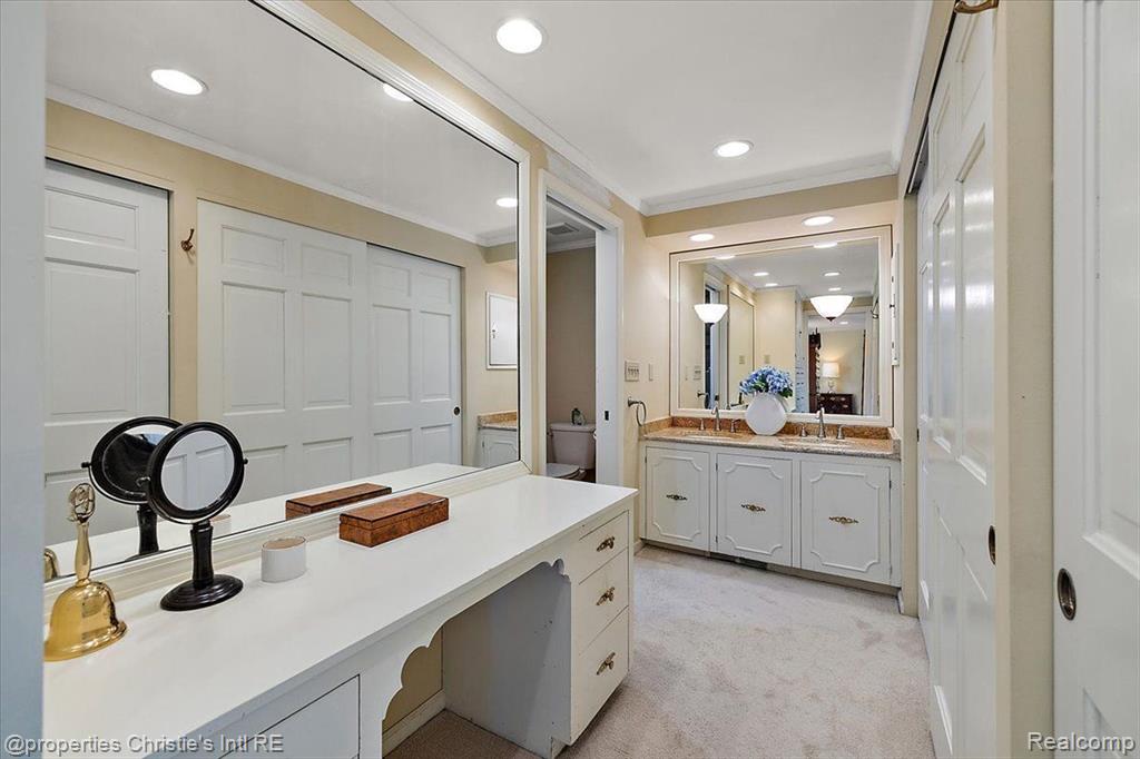 536 Middlesex Road, Grosse Pointe Park, MI 48230 — Photo 35