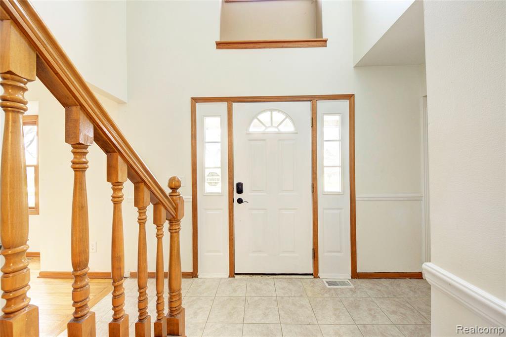 4570 River Hills Court, Brighton, MI 48114 — Photo 3