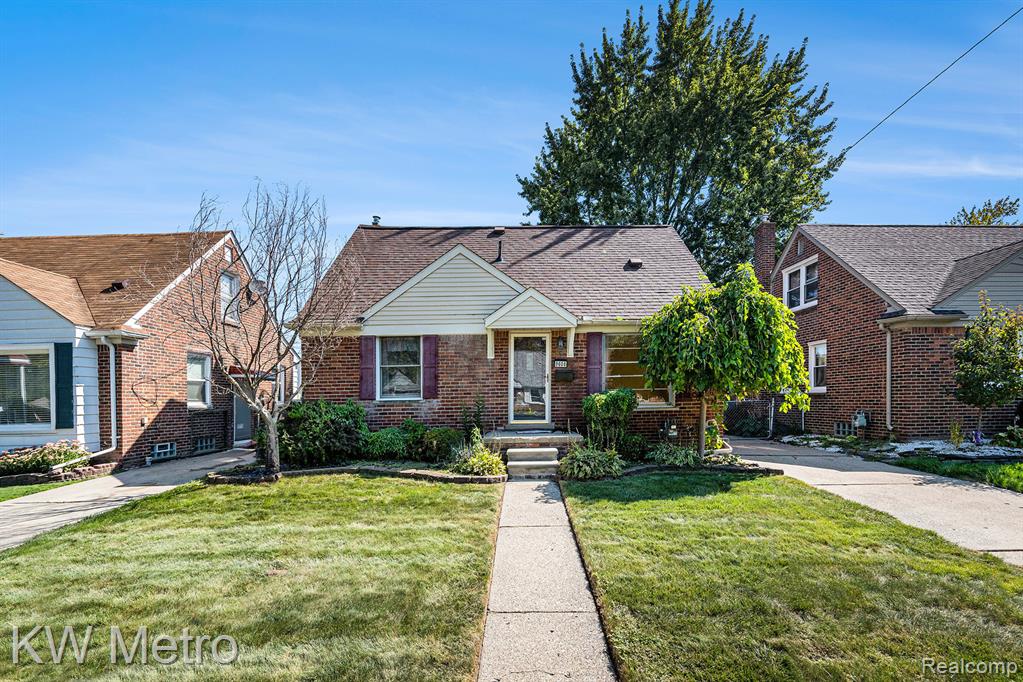 9608 Mercedes, Redford, MI 48239 — Photo 2