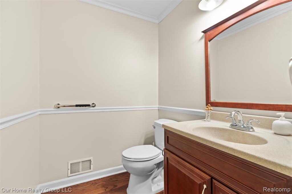 7805 Partridge Hill Drive, Brighton, MI 48116 — Photo 16