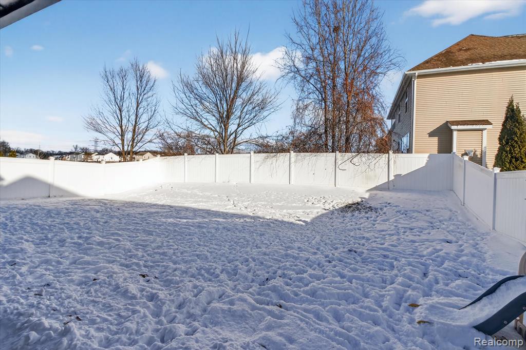 386 Fletcher Street, Wixom, MI 48393 — Photo 44