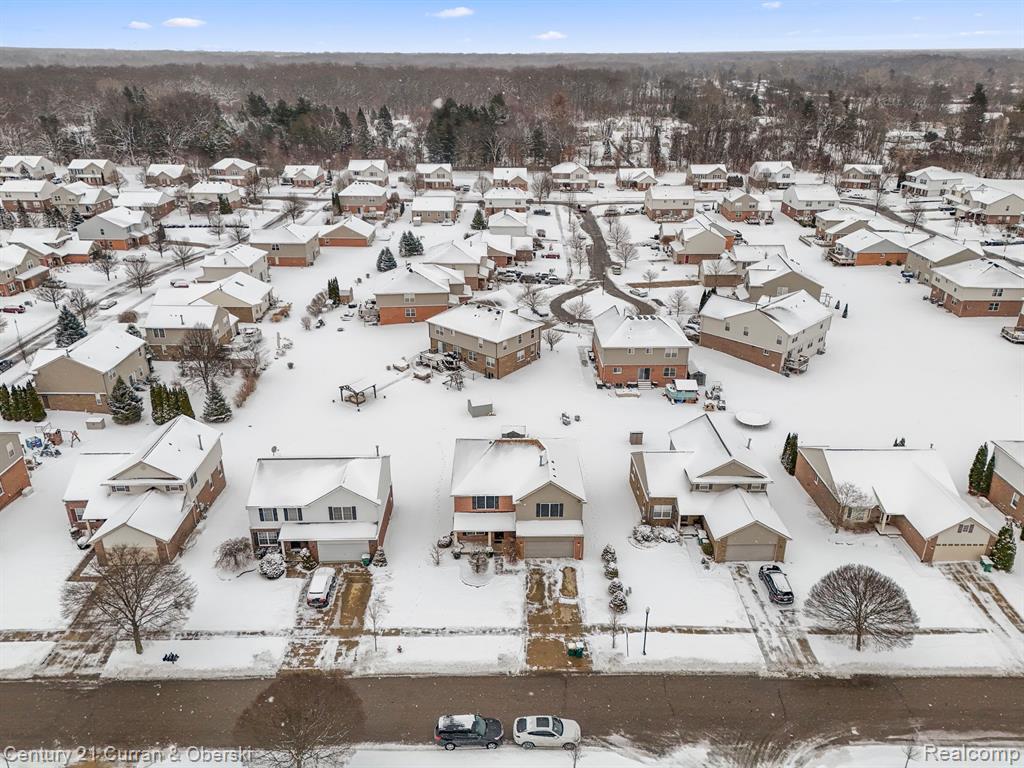 13765 COUNTRY WALK Boulevard, Belleville, MI 48111 — Photo 34