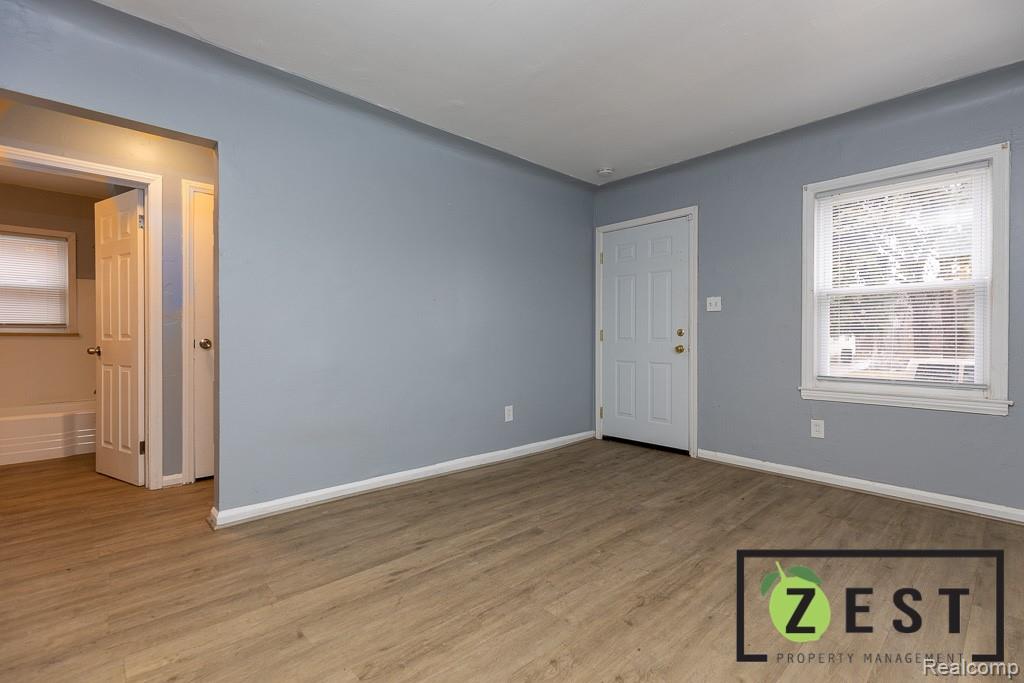 11635 Greenview Avenue - Photo 3