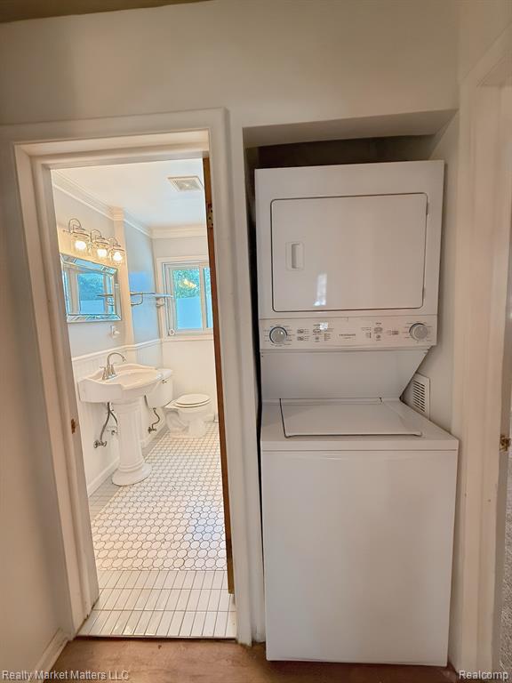 4424 Killarney Park Drive, Burton, MI 48529 — Photo 12