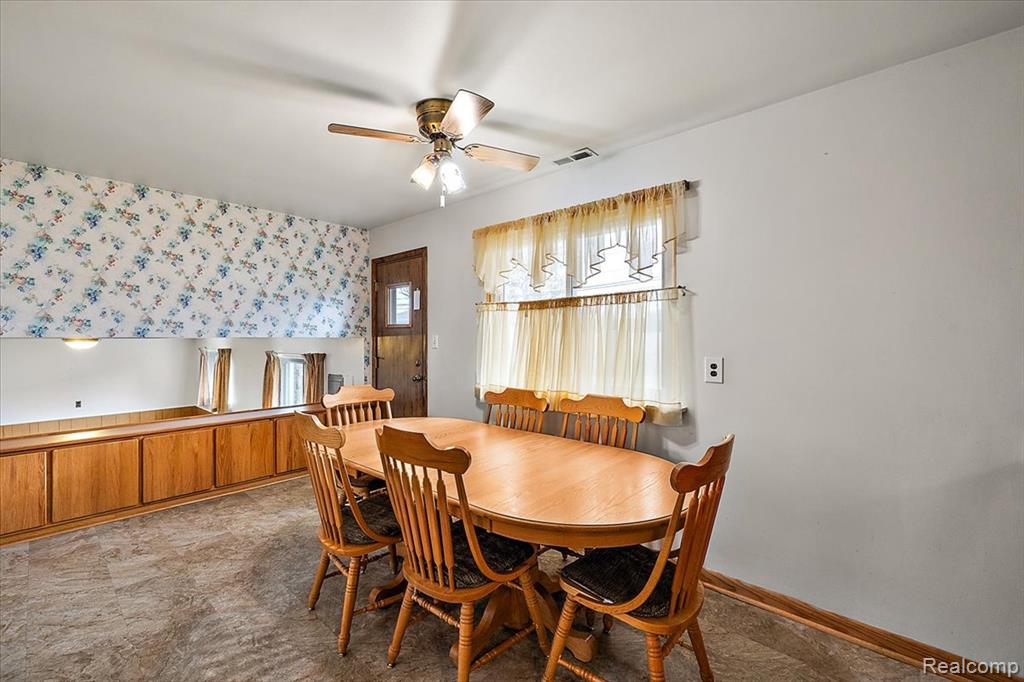 4215 Lexington Drive, Trenton, MI 48183 — Photo 13