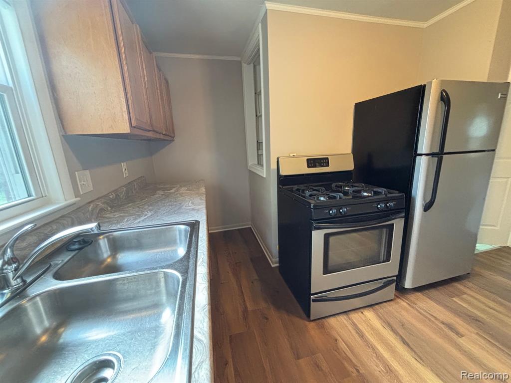 7034 Yacht Avenue, Warren, MI 48091 — Photo 5