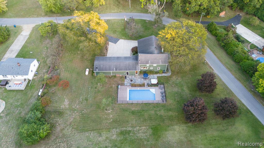 9695 Community Hall Road, Union Pier, MI 49129 — Photo 39