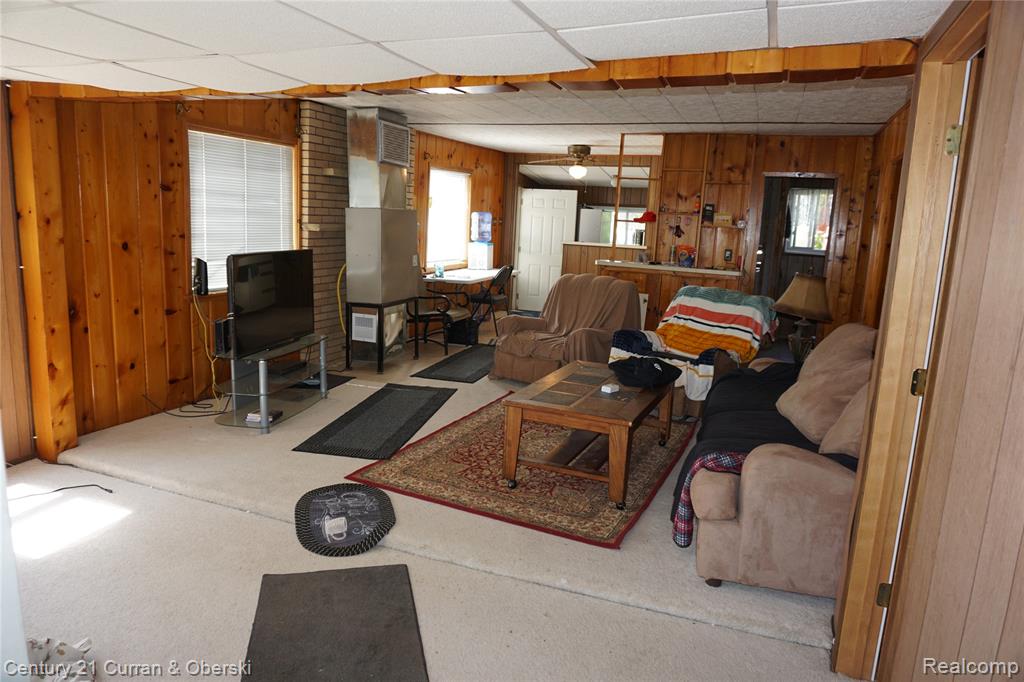 11853 Patterson Lake Dr, Pinckney, MI 48169 — Photo 10