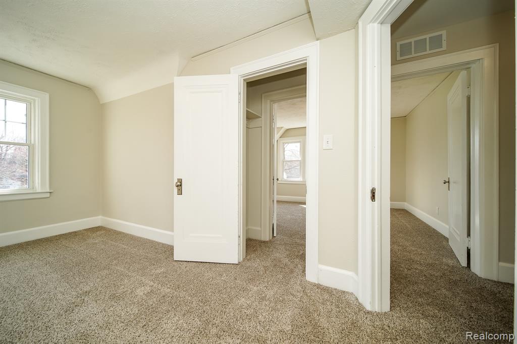 11399 Seminole, Redford, MI 48239 — Photo 60