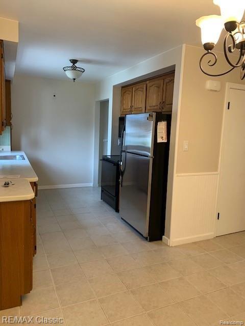 913 AMELIA, Royal Oak, MI 48073 — Photo 6