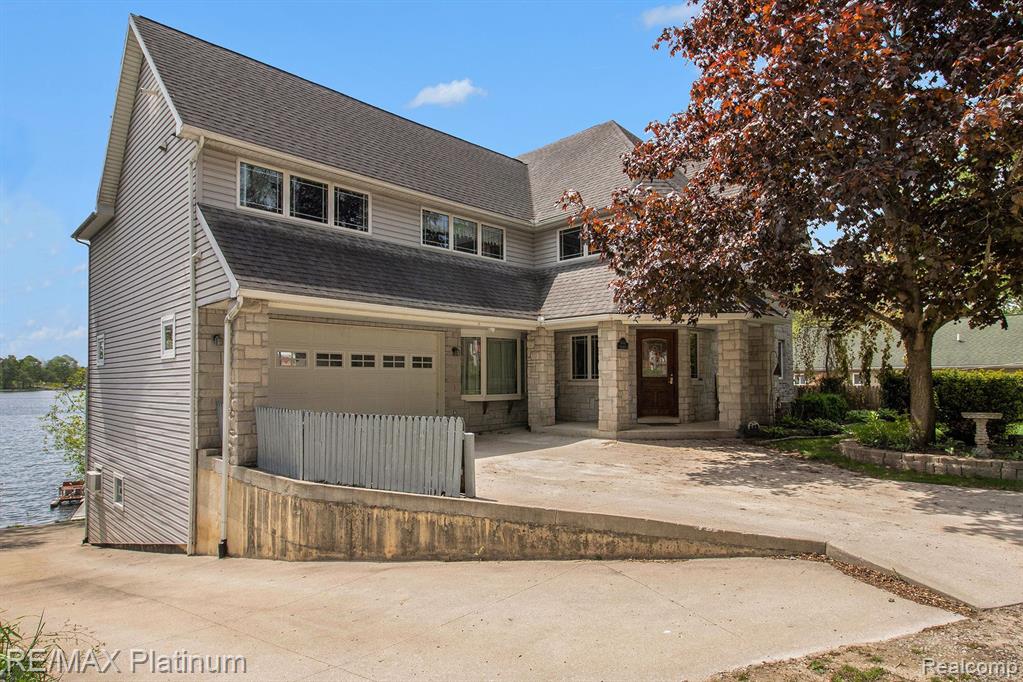 6512 BUCKSHORE Drive, Whitmore Lake, MI 48189 — Photo 59